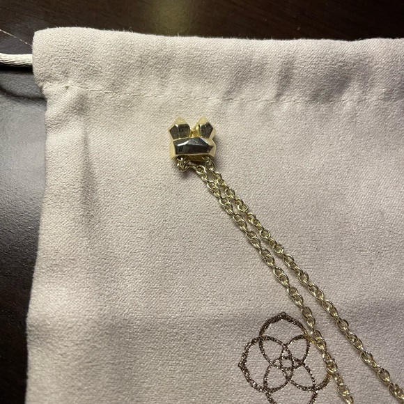 Kendra Scott Gold Elaina Bracelet - Picture 3 of 7